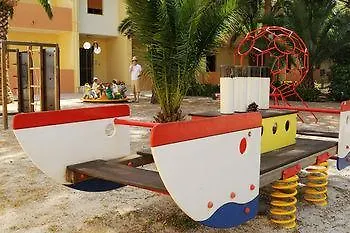 Ξενοδοχείο με διαμερίσματα Oasis 2*