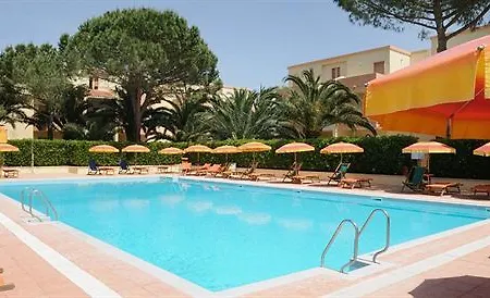 Ξενοδοχείο με διαμερίσματα Oasis 2*
